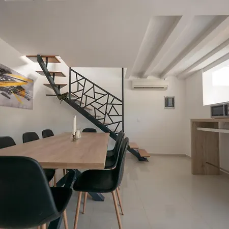 Vinky Villa Pula